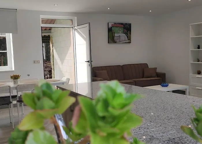 Casa Canotas Nyaraló *